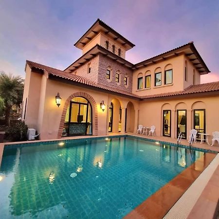 Chivani Pattaya Exterior foto