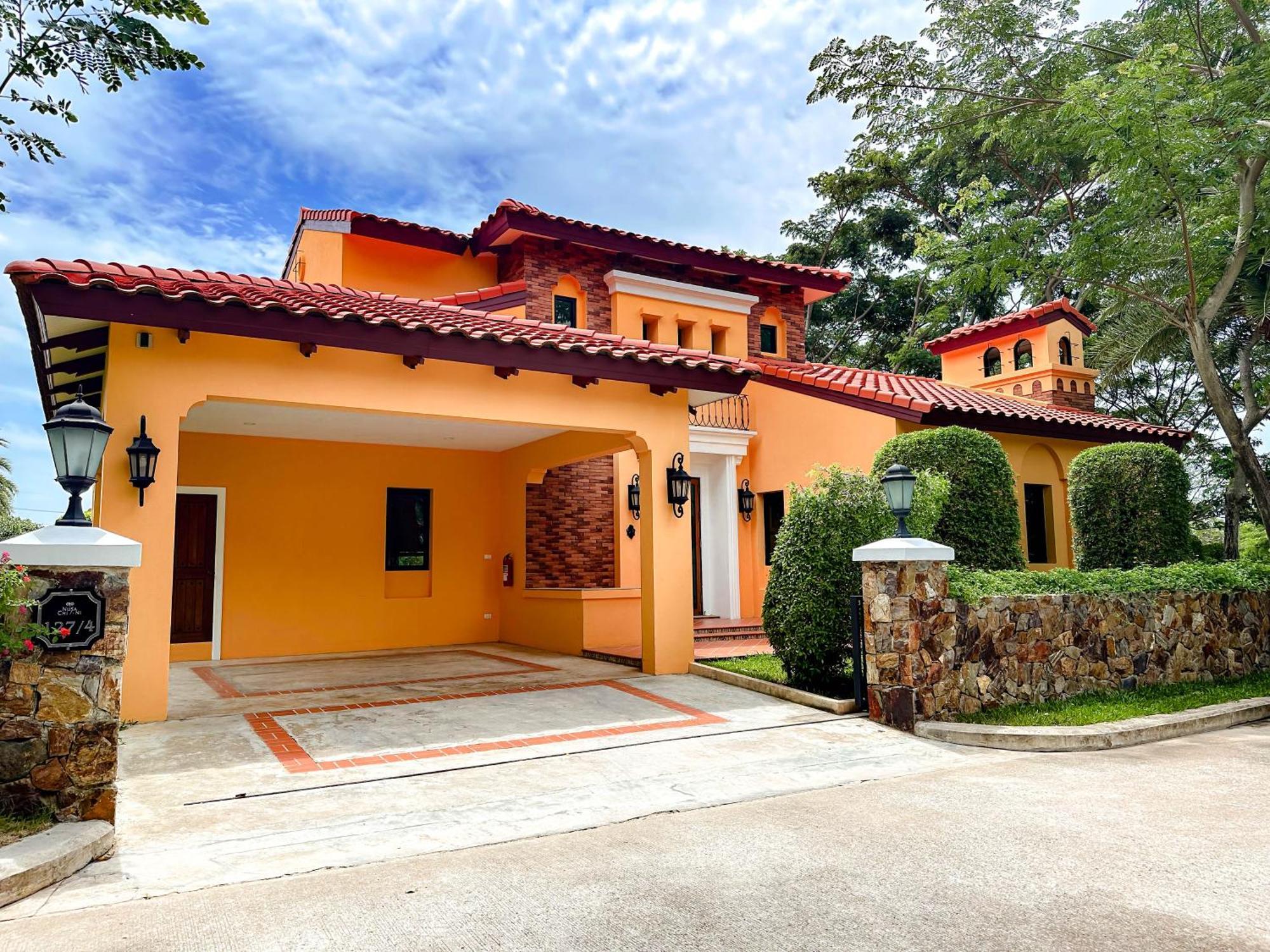 Chivani Pattaya Exterior foto