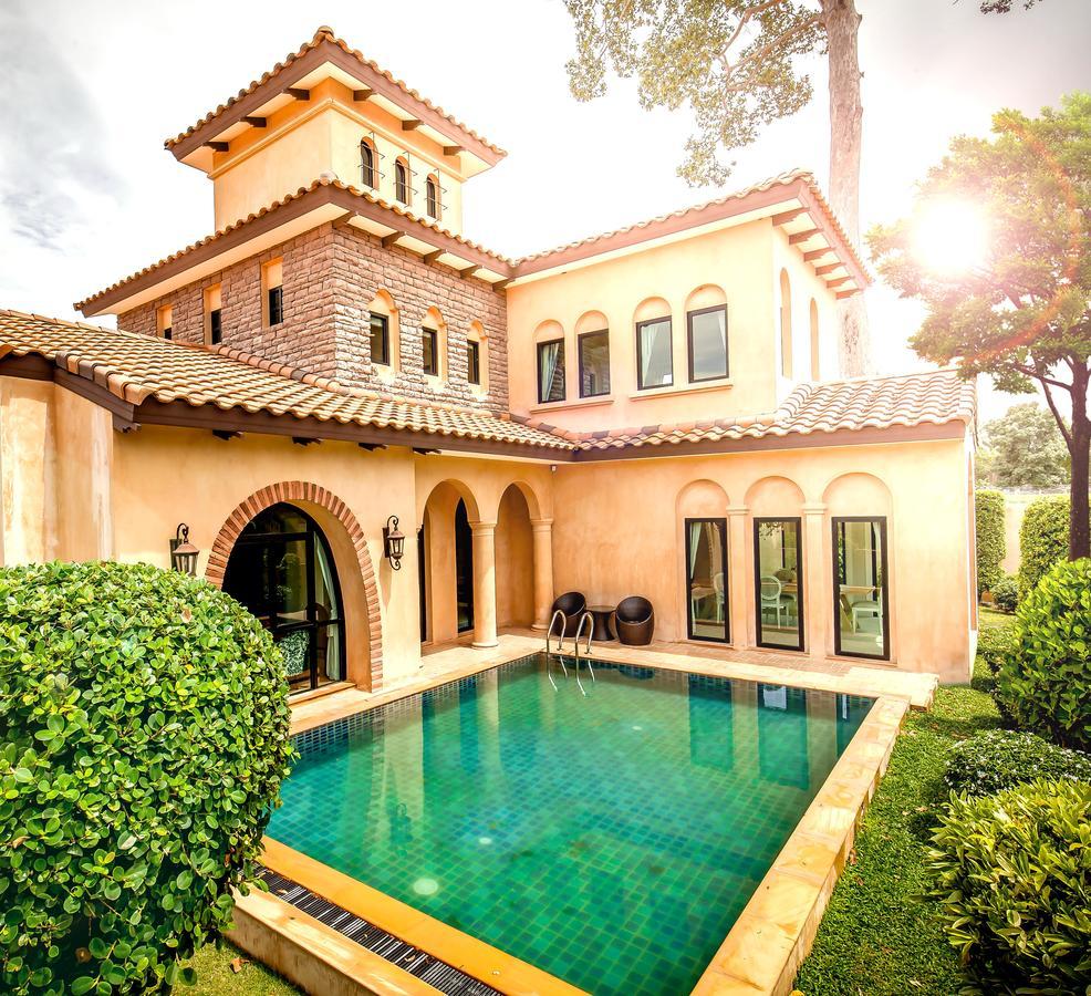 Chivani Pattaya Exterior foto